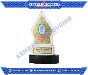 Piala Acrylic PT Putra Rajawali Kencana Tbk.