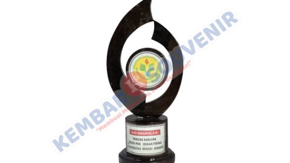 Plakat Piala Trophy Pemerintah Kota Makassar