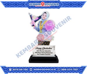 Akrilik Penghargaan DPRD Provinsi Sulawesi Barat