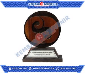 Piagam Penghargaan Akrilik Pemerintah Kota Kupang