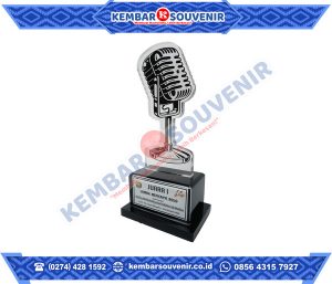 Piagam Penghargaan Akrilik Komite Olah Raga Nasional Indonesia