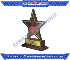 Piala Akrilik DPRD Kabupaten Sintang