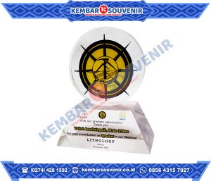 Contoh Model Plakat STMIK Tidore Mandiri