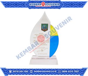 Plakat Kristal 3d Kabupaten Mahakam Ulu