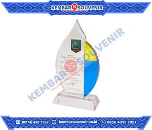 Plakat Akrilik Penghargaan DPRD Kabupaten Fakfak