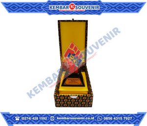 Pembuatan Plakat Akrilik Kabupaten Aceh Timur